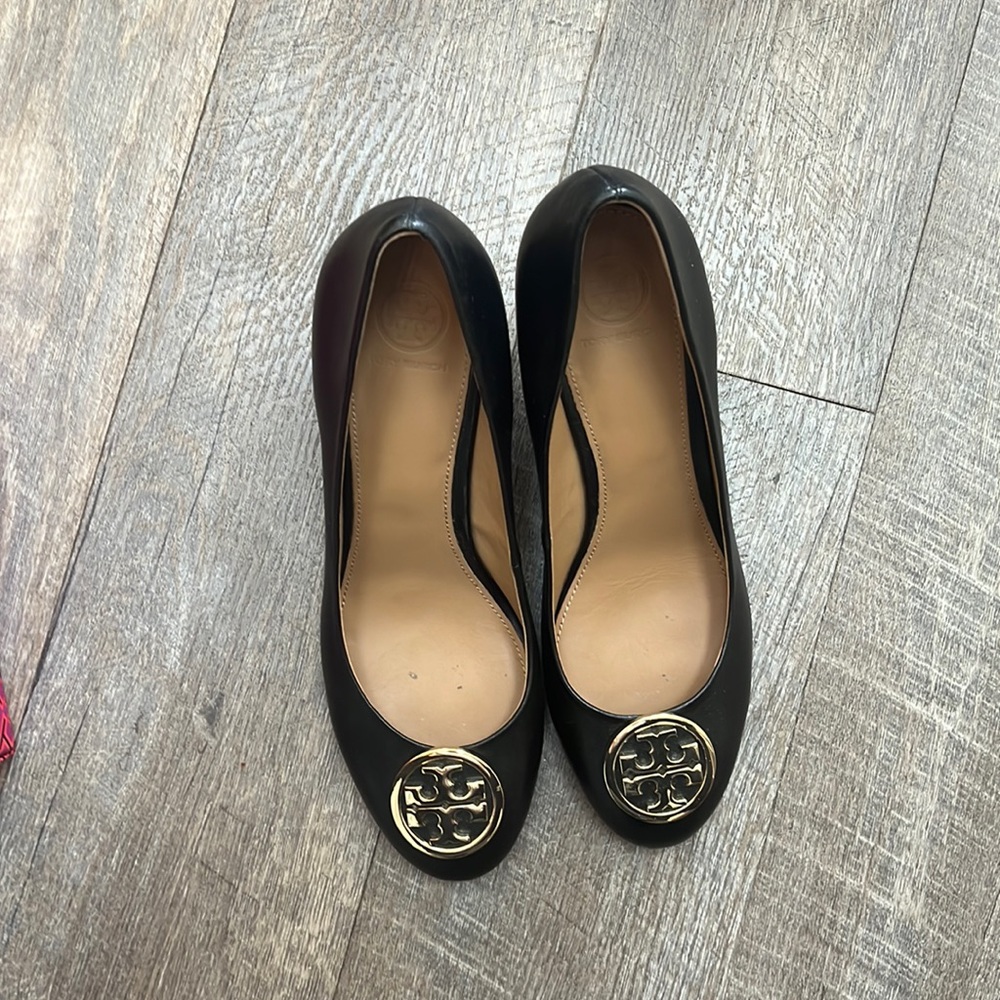 Tory butch wedges
